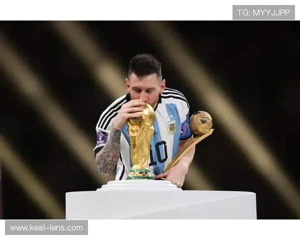 聚焦世界杯金球奖热门球星巅峰对决与荣耀梦想征程全解析深度前瞻 - 副本 (6) - 副本