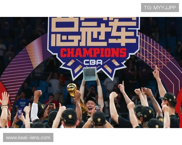 聚焦全球体育最新动态与赛场风云变幻趋势解析冠军之路与焦点赛事前瞻