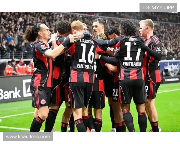 德甲赛事最新动态：球队战况、球员表现及精彩瞬间全程报道